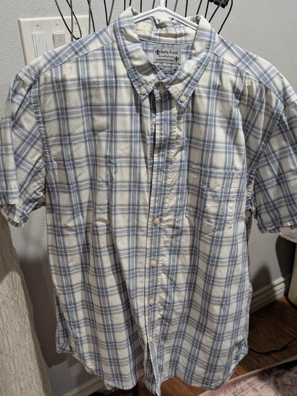 Lucky Brand Men’s XL Blue Plaid Short Sleeve Button Down Shirt